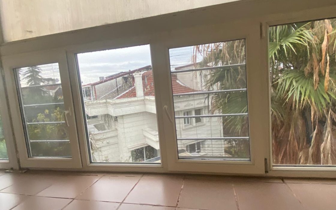 FIRSAT ŞENLİKKÖYDE ARSA PAYI YÜKSEK DAİREMİZ