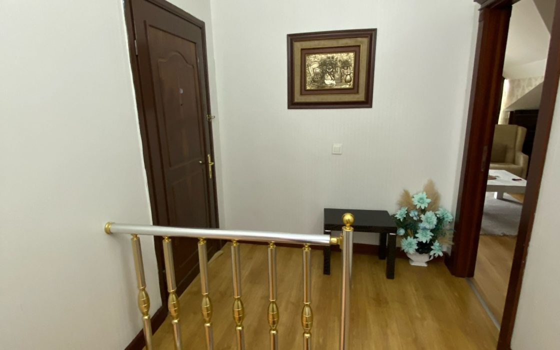 BAKIRKÖY İSTANBUL CADDESİ ARKASI