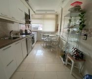 BAKIRKÖY İSTANBUL CADDESİ ARKASI