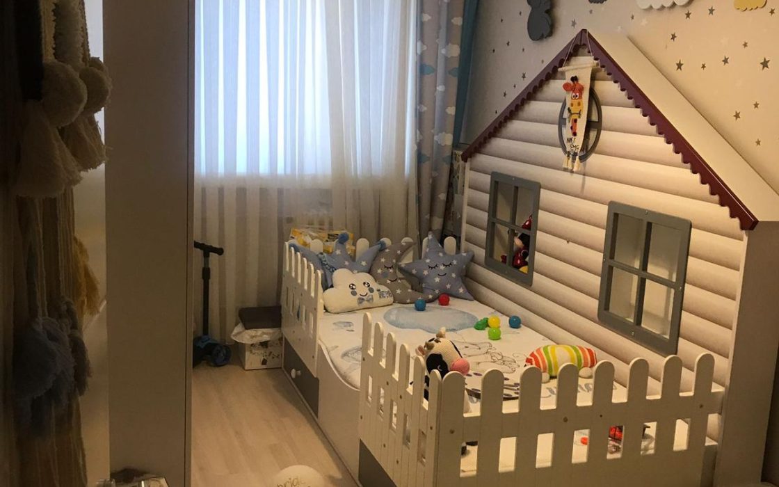 MERTERİN EN MERKEZİ KONUMLARINDAN ALTAY SOKAKTA