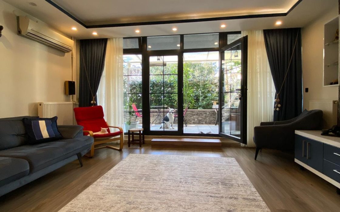 SİMİTAŞ BLOKLARINDA BAHÇE KATI BARBEKÜ KEYİFLİ