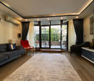 SİMİTAŞ BLOKLARINDA BAHÇE KATI BARBEKÜ KEYİFLİ