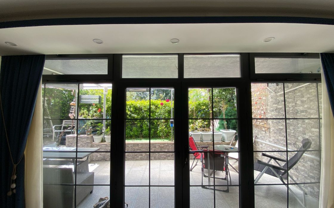 SİMİTAŞ BLOKLARINDA BAHÇE KATI BARBEKÜ KEYİFLİ