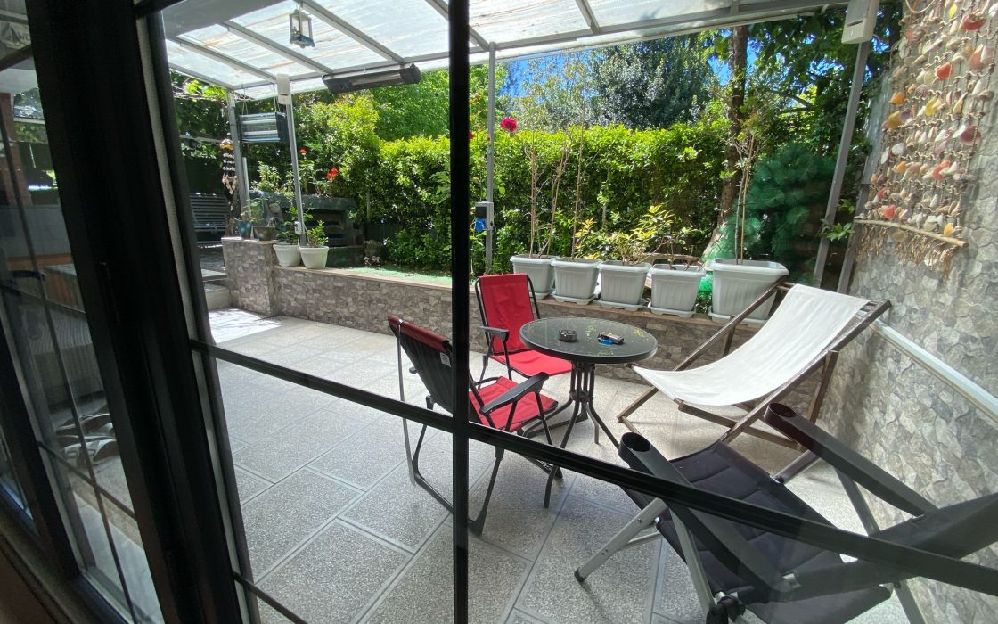 SİMİTAŞ BLOKLARINDA BAHÇE KATI BARBEKÜ KEYİFLİ