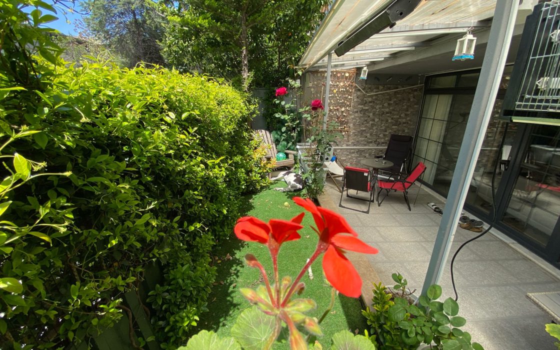 SİMİTAŞ BLOKLARINDA BAHÇE KATI BARBEKÜ KEYİFLİ