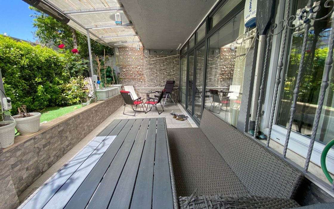 SİMİTAŞ BLOKLARINDA BAHÇE KATI BARBEKÜ KEYİFLİ