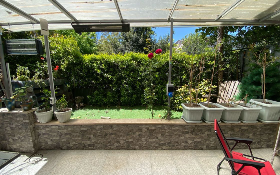 SİMİTAŞ BLOKLARINDA BAHÇE KATI BARBEKÜ KEYİFLİ