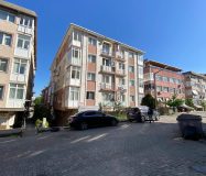 MERTERİN EN MERKEZİ KONUMLARINDAN ALTAY SOKAKTA