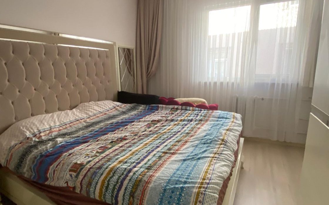 MERTERİN EN MERKEZİ KONUMLARINDAN ALTAY SOKAKTA