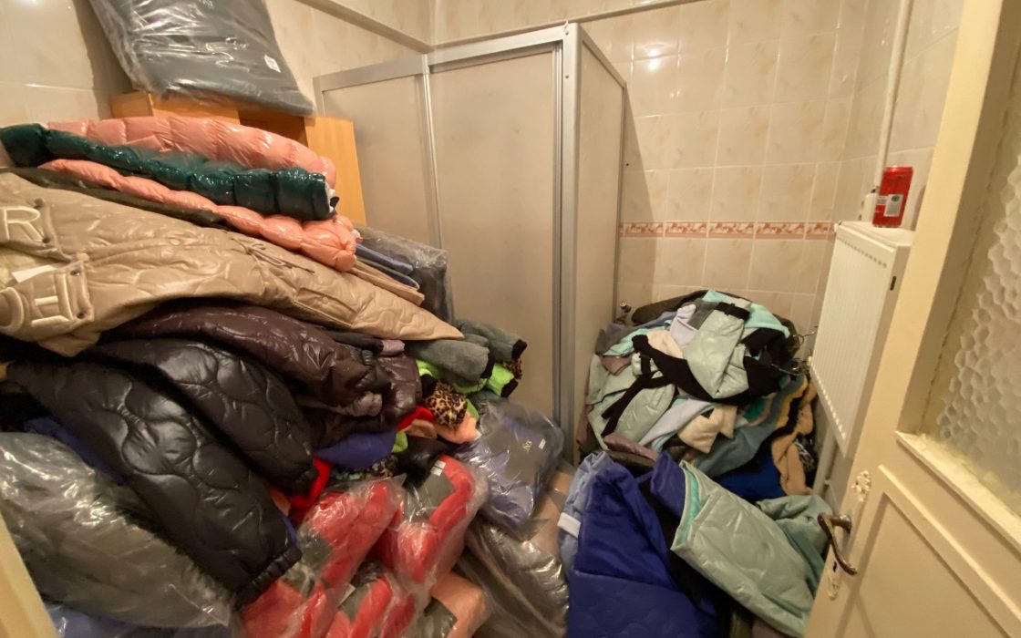 TEKSTİL PİYASASININ GÖBEĞİ MERTER SOKAKTA SATILIK DÜKKAN/MAĞAZA