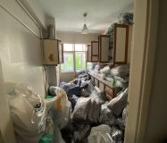 TEKSTİL PİYASASININ GÖBEĞİ MERTER SOKAKTA SATILIK DÜKKAN/MAĞAZA