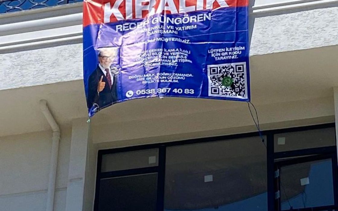 BÜYÜKÇEKMECE DENİZ MANZARALI LÜKS KİRALIK VİLLA