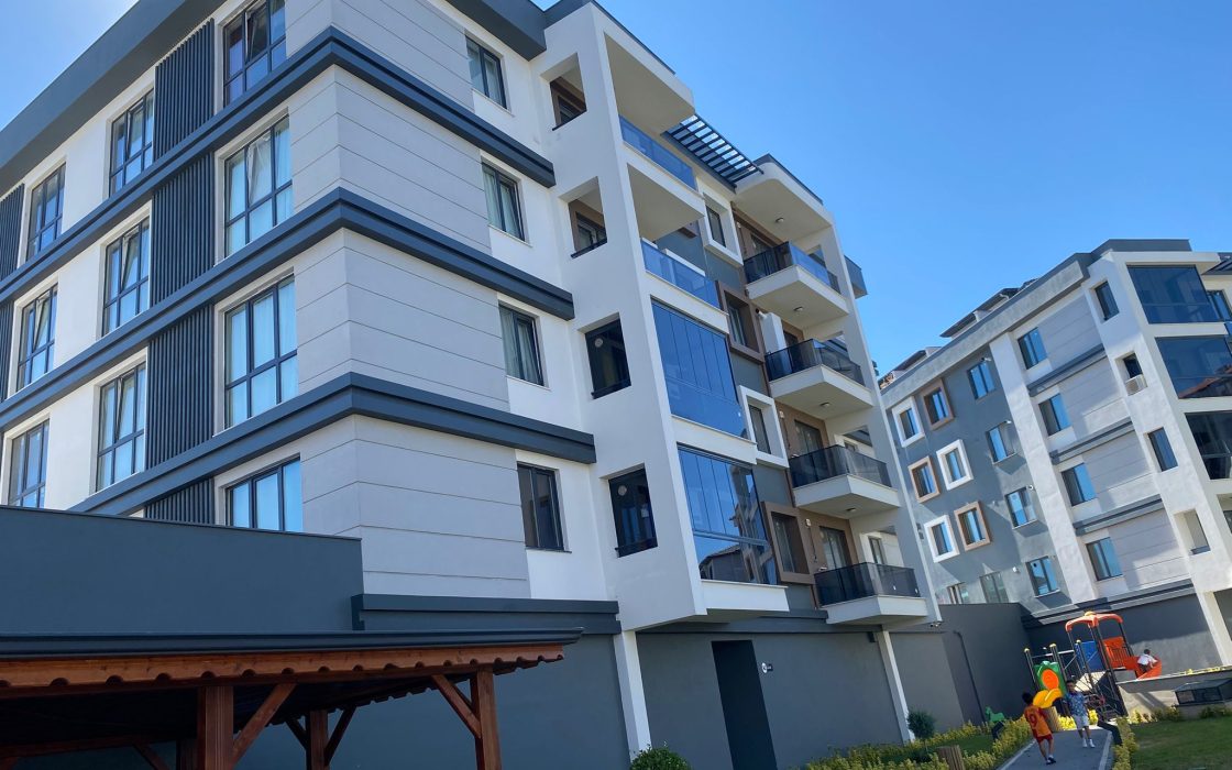 Silivri’nin en prestijli konumuna sahip İSTİKBAL EVLERİNDE