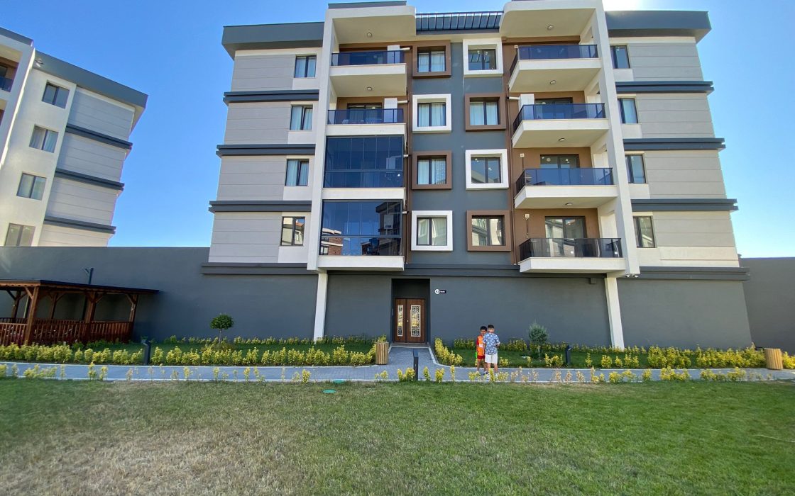 Silivri’nin en prestijli konumuna sahip İSTİKBAL EVLERİNDE